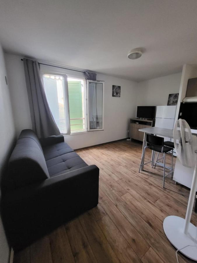 Studio Refait A Neuf Apartment Fréjus Exterior photo